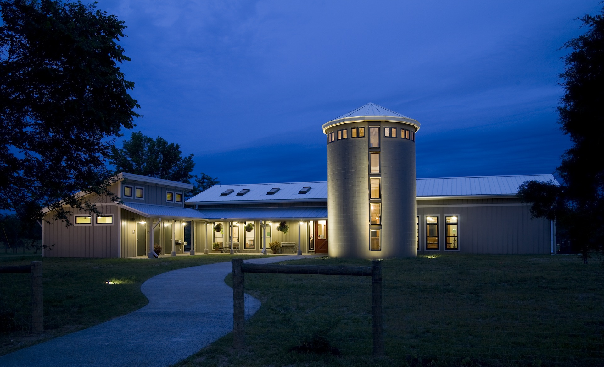 Sanctuaries Of Nature: Exploring The Twin Cities' Nature Centers